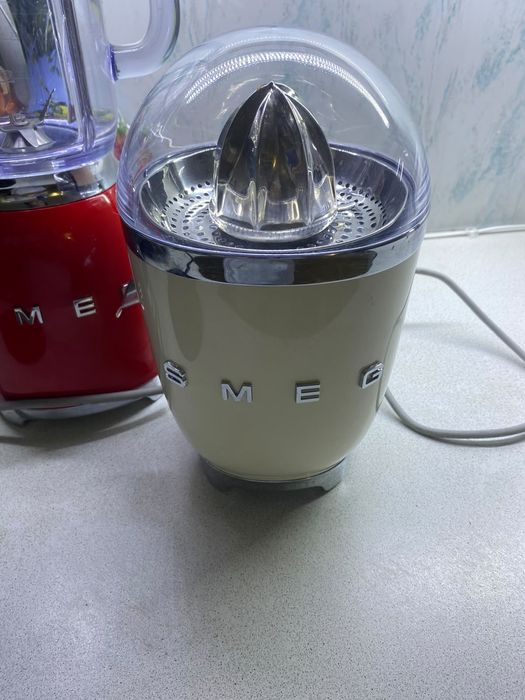 Соковыжималка smeg новый