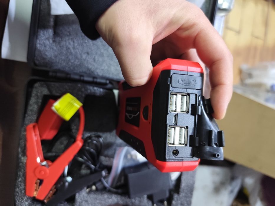 Power bank  jump starter