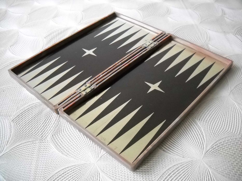 Продавам нова магнитна табла