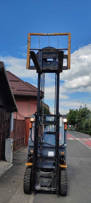 Motostivuitor pe gaz TCM 1,5t
