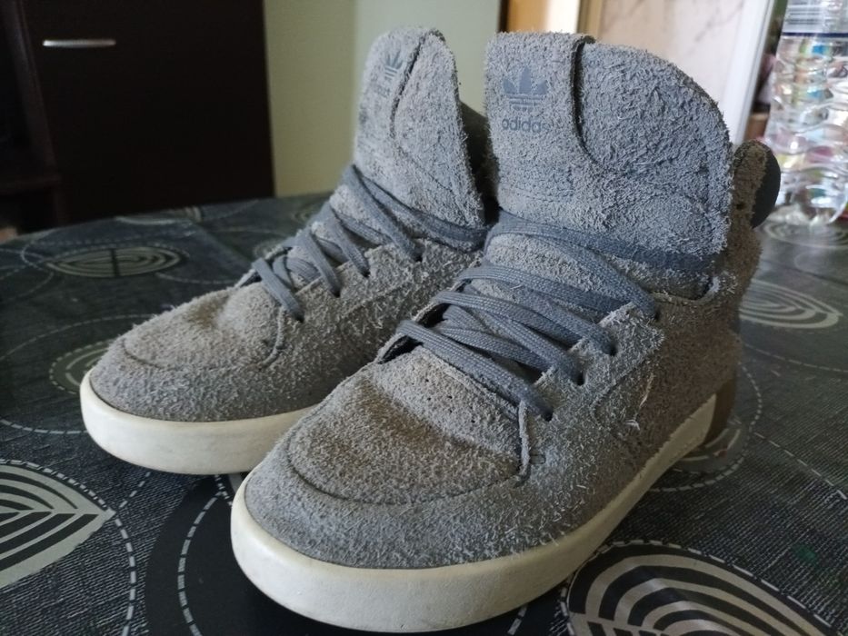 Маратонки Adidas tubular