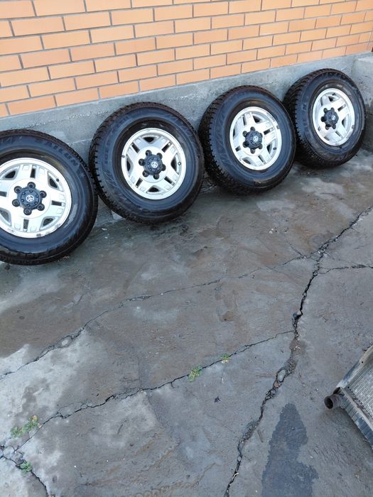 Зимние шипованные резины с диском