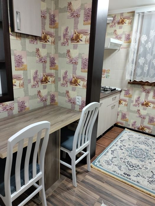 Сдам помесячно 2 ком центр