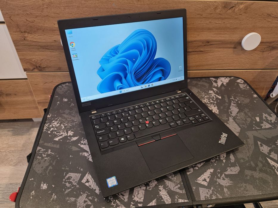 Lenovo Thinkpad L490 / i5-8265U / 8GB Ram / 256 SSD