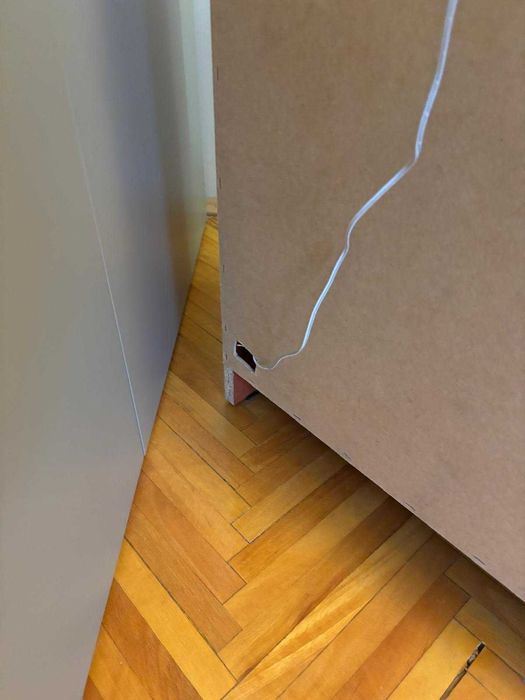 Comoda cu blat gros, in stare buna