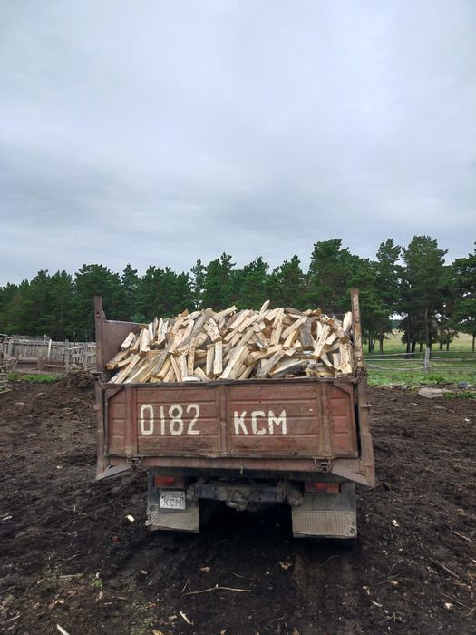 Продам дрова береза колотый 6 кубов