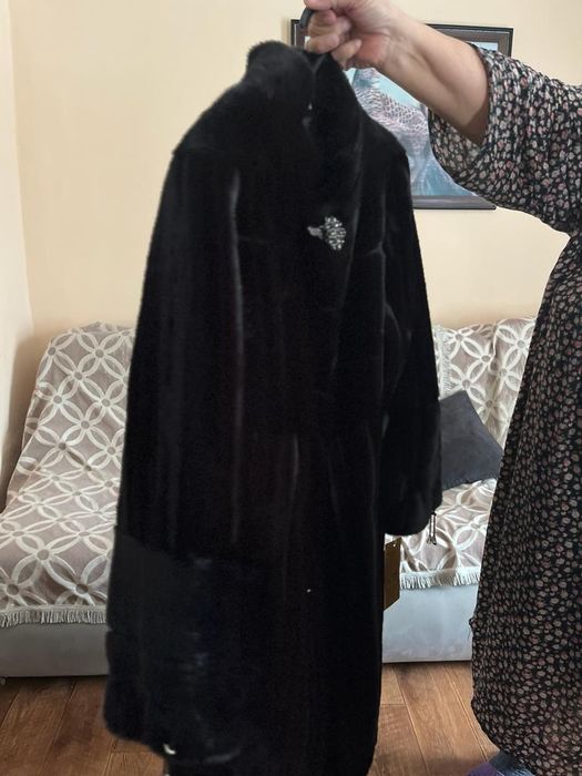 Продам норковую шубу