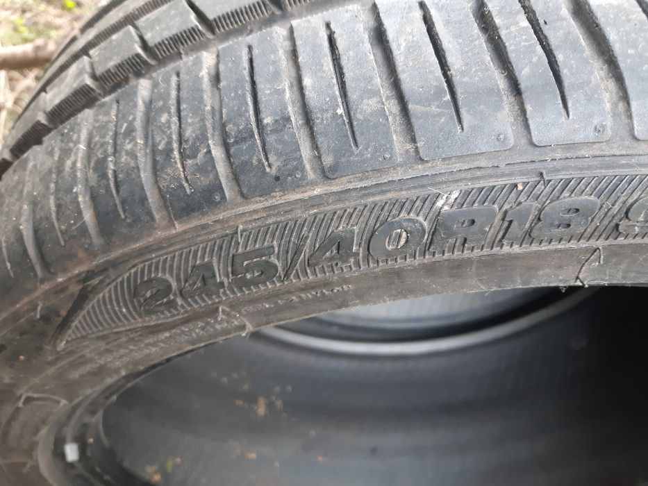 245/45/17,  255/45/18, 245/40/18, 255/45/18, 205/55/16, 215/60/17