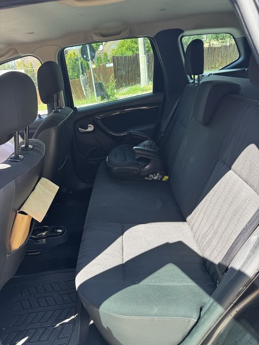 Schimb sau vand Dacia Duster 4x4