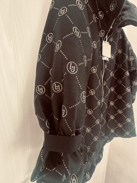 Дамско преходно яке LIU JO