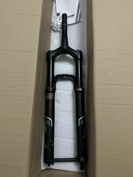 Furca Fox 36 Rhythm 150mm Bucuresti Sectorul 3 • OLX.ro