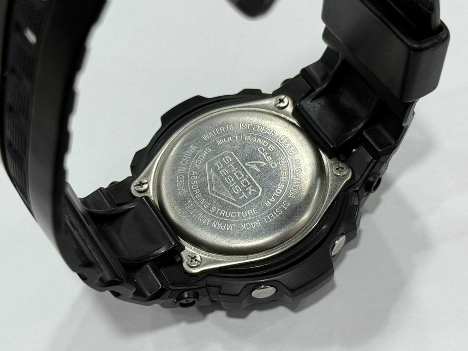 Casio G-Shock AWG-M100A