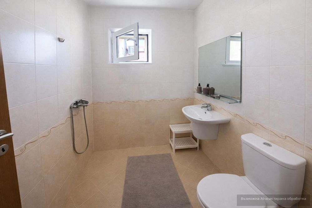 Двустаен апартамент в жк. Христо Смирненски