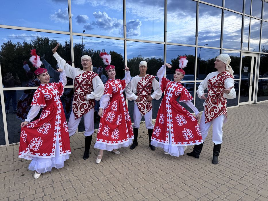 Танцевальное шоу