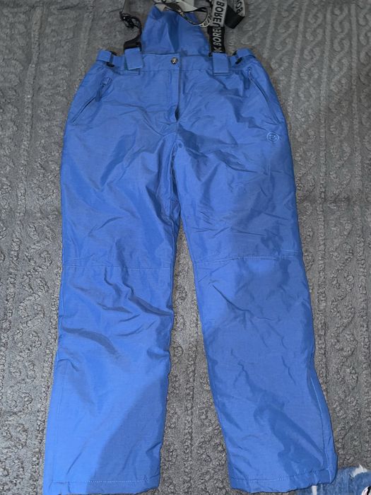 Продам лыжный костюм