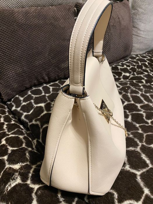 Келвин Клайн дамска чанта