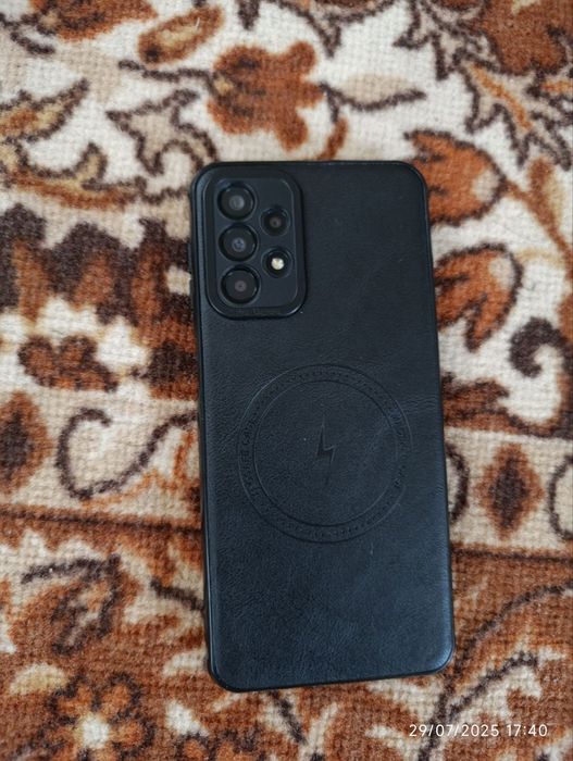 Samsung Galaxy 23 Ideal