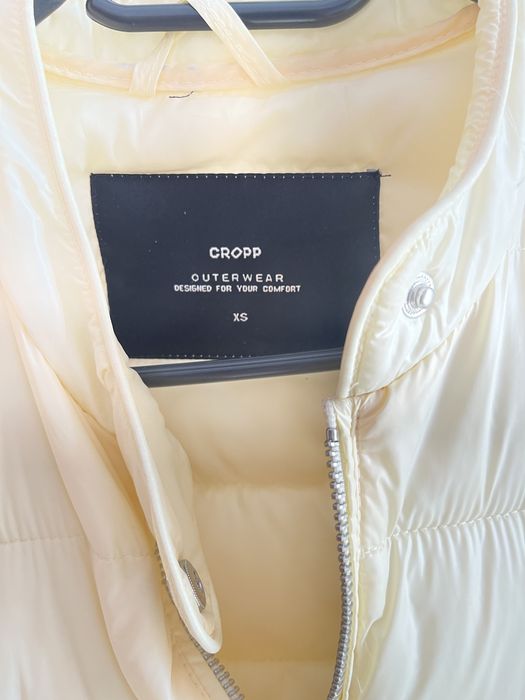 Geaca cropp Marimea xs