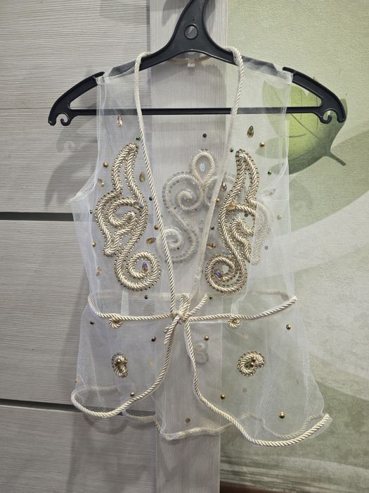 Национальная жилетка