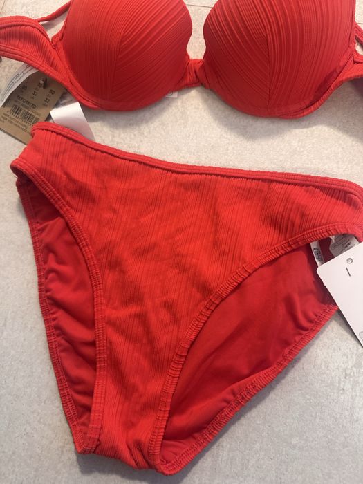 Costum de baie rosu intarit push up marime XS
