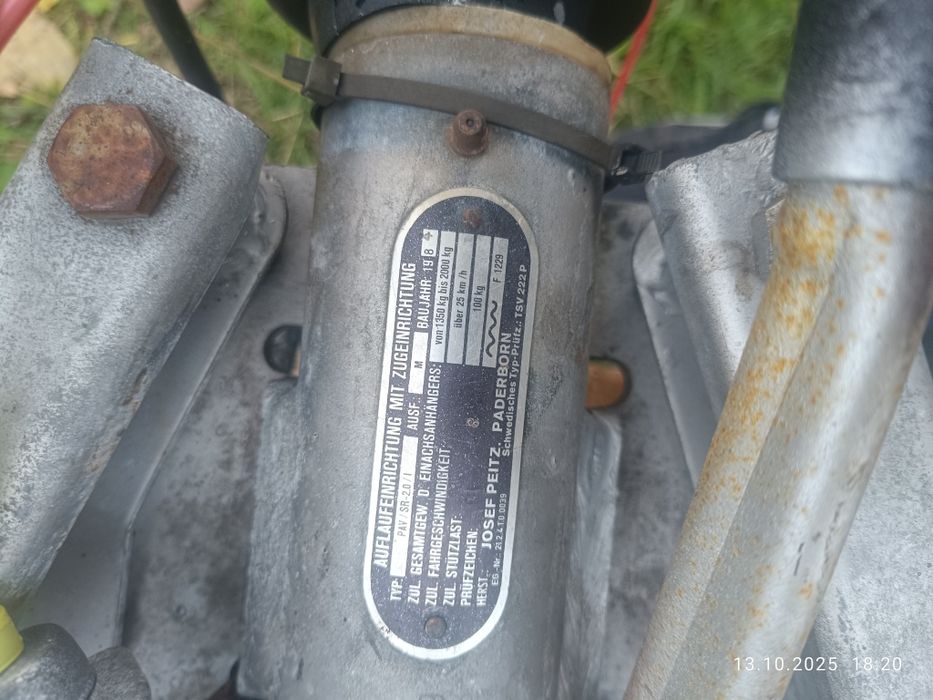 Remorcă adusă din germania