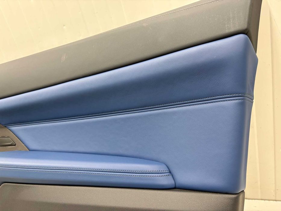 Оригинална Дясна Кора За Врата Индивидуал FjordBlue Black За БМВ Г22 Г23 Г82 Г83