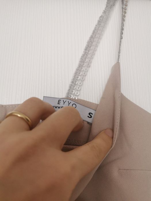 Парти рокля с паети