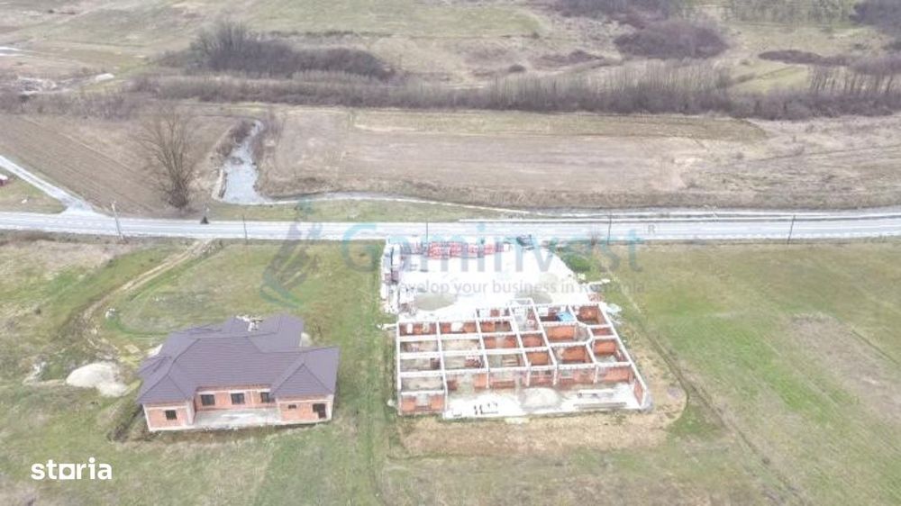 Teren si Constructie , la 40 km de Oradea, Bihor,Gaminvest,V3174