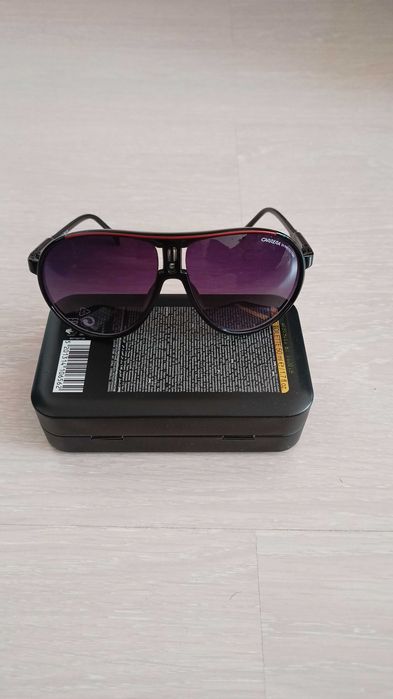 Слънчеви очила Carrera