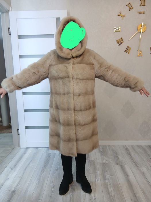 Продам норковую шубу