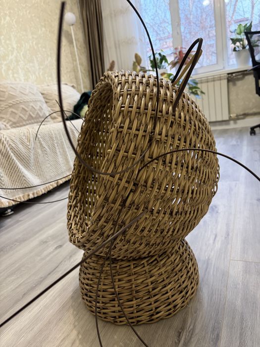 Кошачий домик из ротанга