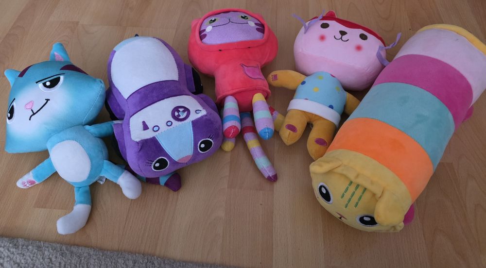 Set 5 Papusi plus Gabby's Dollhouse,20x27cm