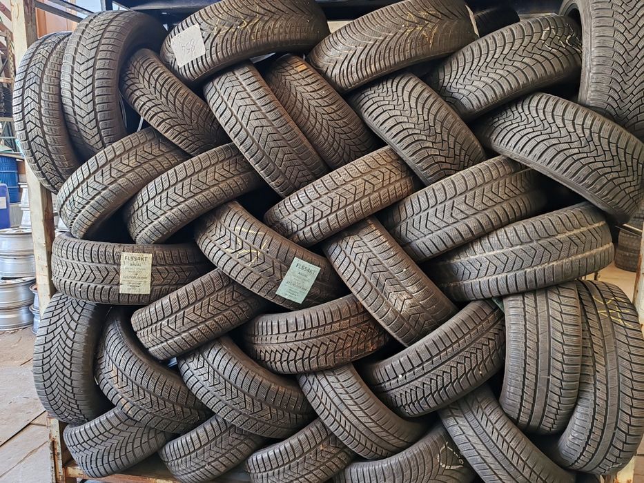 Vând anvelope second hand