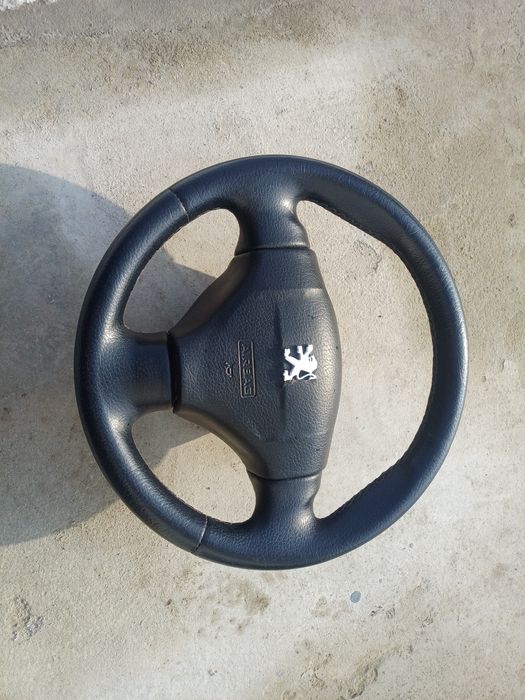 Волан за пежо 206 в перфектно състояние