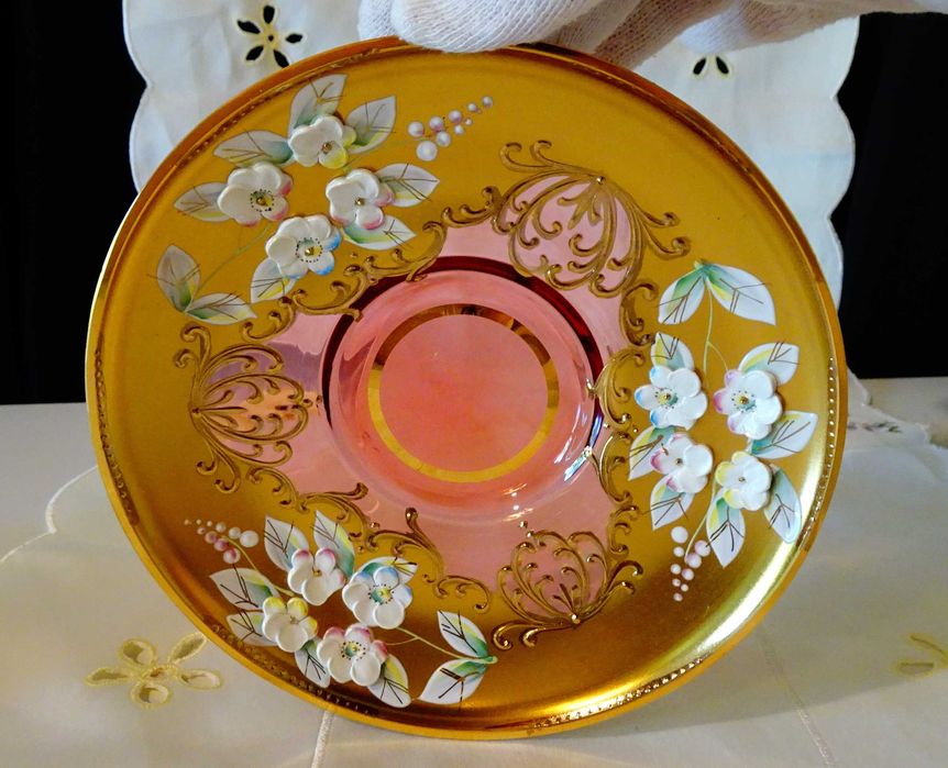 Bohemia кристална чаша с чиния,злато.