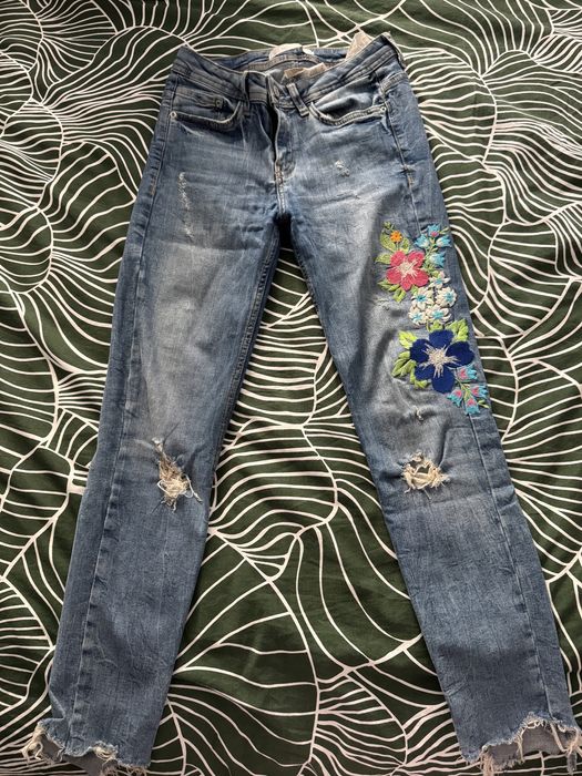 Дънки и панталон Elisabetta Franchi и Зара