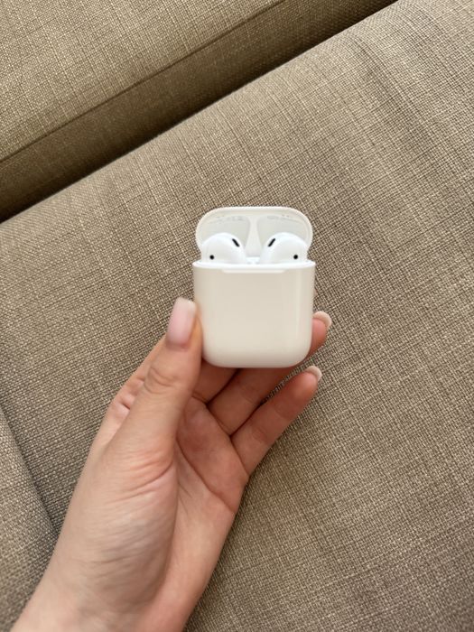 Airpods,оригинал