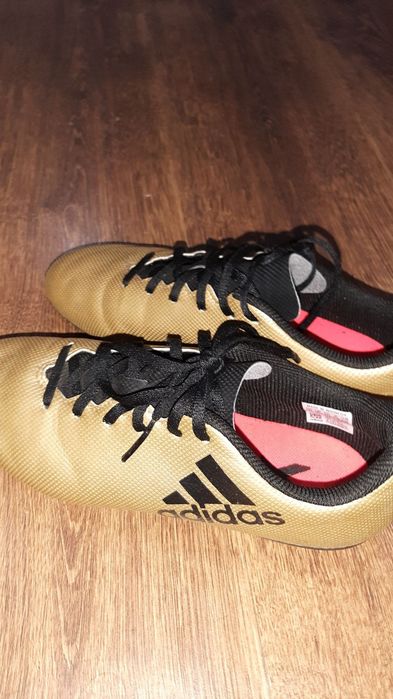 Продавам стоножки Адидас номер 37,5 цена 30лв