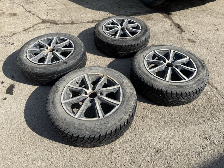 Диски R14 с резиной.