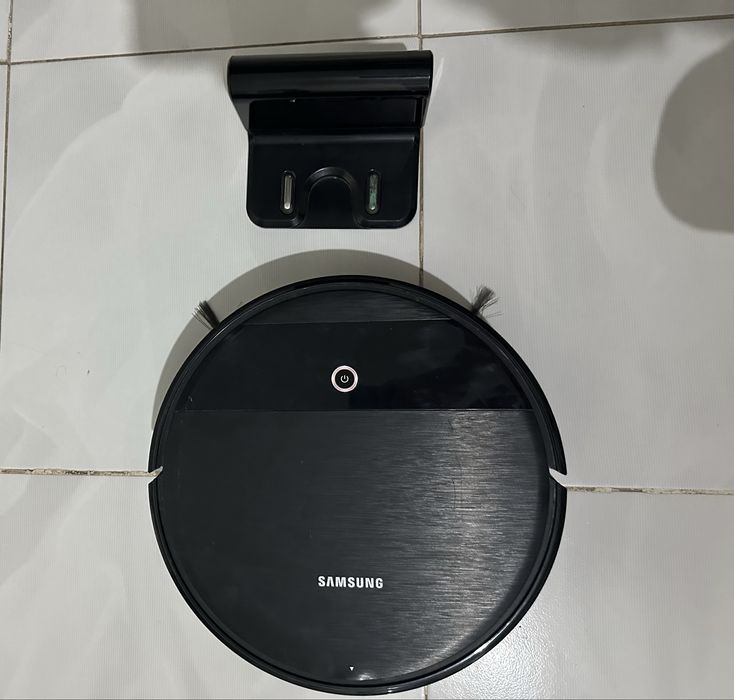 Робот-пылесос Samsung