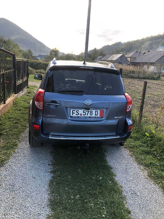 Toyota Rav 4 177 cp