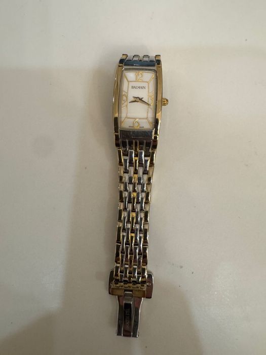 Продается женские часы Balmain оригинал