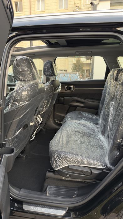 Kia sorento yangi 7 kishilik