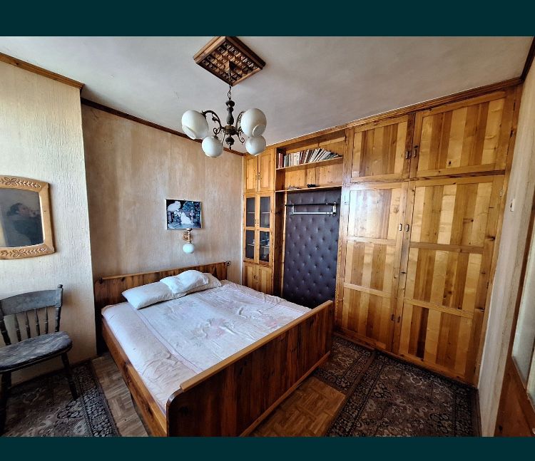 Продава се Едностаен апартамент в Силистра, в.з. Юг - 42 кв.м за 1166 €/кв.м - Снимка #1