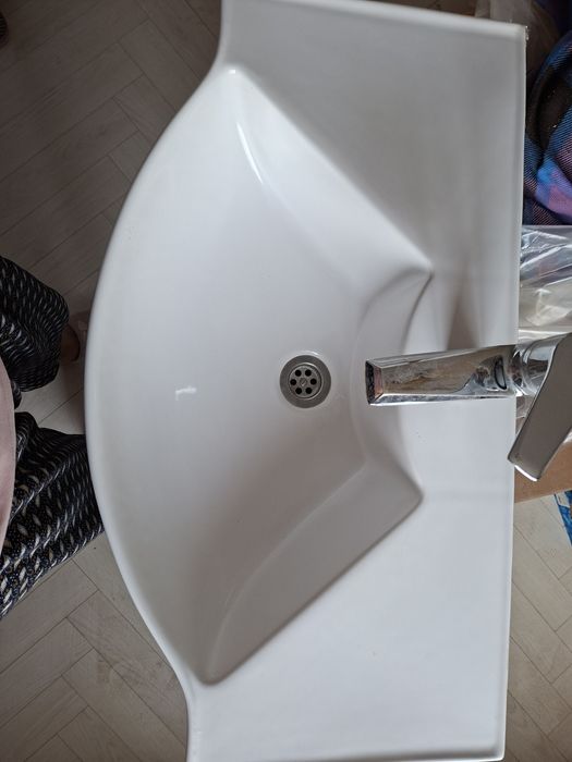 Комплект мебели в ванную