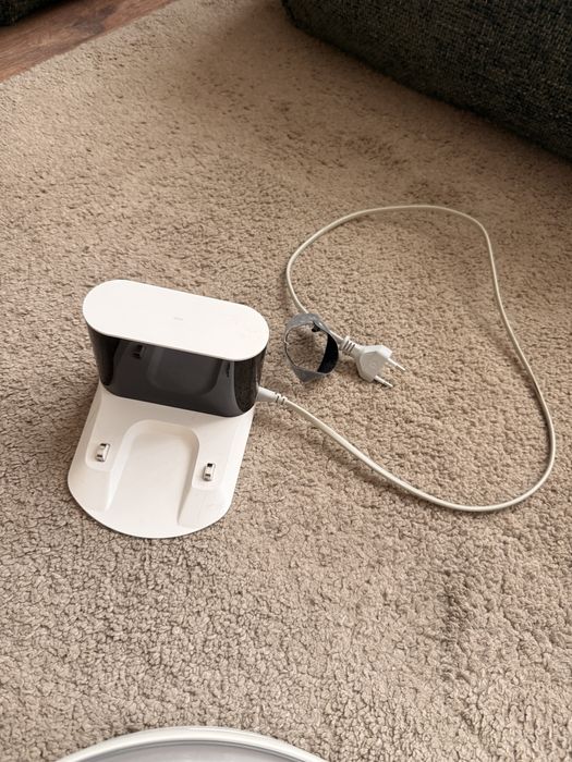 Робот Roborock S6 White за сухо и мокро почистване с нови части