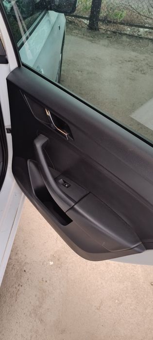 Продам или обмен Шкода Рапид 2014