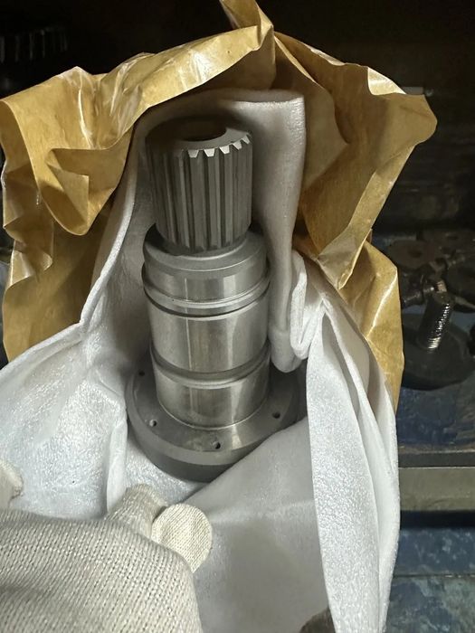 Шестерни, валы, муфты