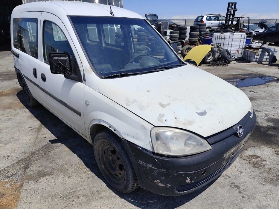 Opel Combo 1.7DTI - 75к.с - 2003г. на части