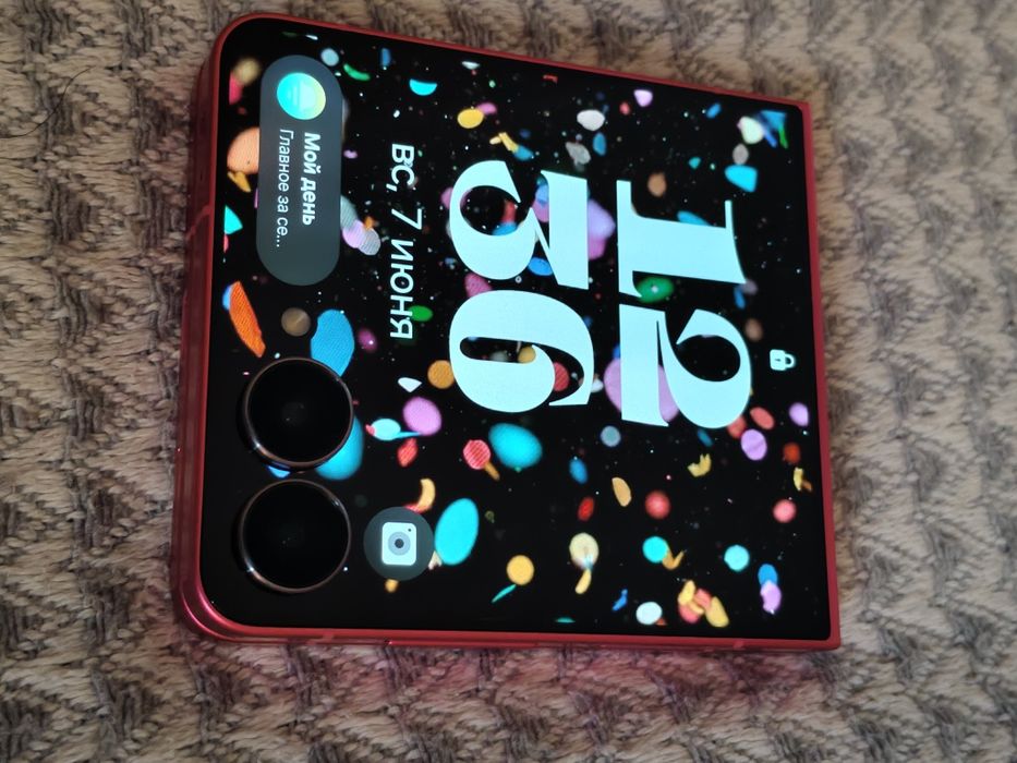ИДЕАЛЬНЫЙ Flip 7 512gb срочно